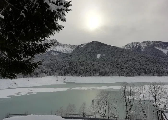 Elison-On The Lake B&B